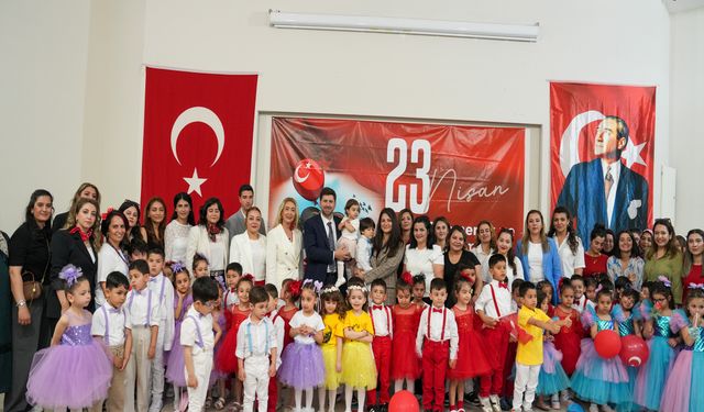 Kreşte eğitim gören çocuklar 23 Nisan'ı kutladı