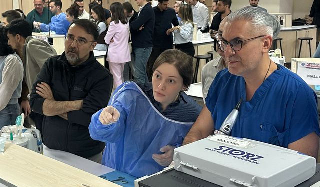 Kulak burun boğaz hekimlerine Balcalı'da kadavra kursu