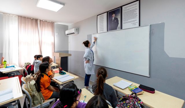 Mersin'de Kurs Merkezi öğrencilerinin yemekleri belediyeden