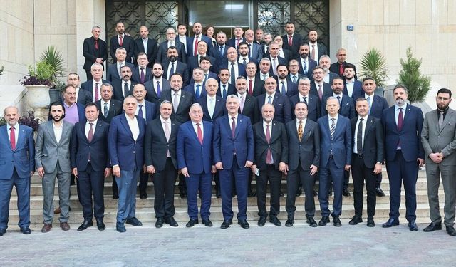 Suriye'nin imarı için Mersinli iş insanları kolları sıvıyor