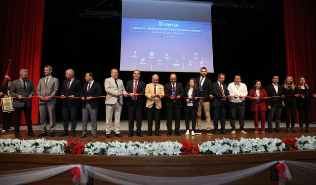 TÜBİTAK Ortaokul Adana Bölge Yarışması Sergisi'nin açılış töreni yapıldı