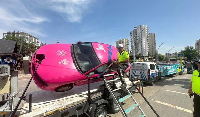 Emniyet kemeri takmayanlar, simülasyon aracında riskleri deneyimledi