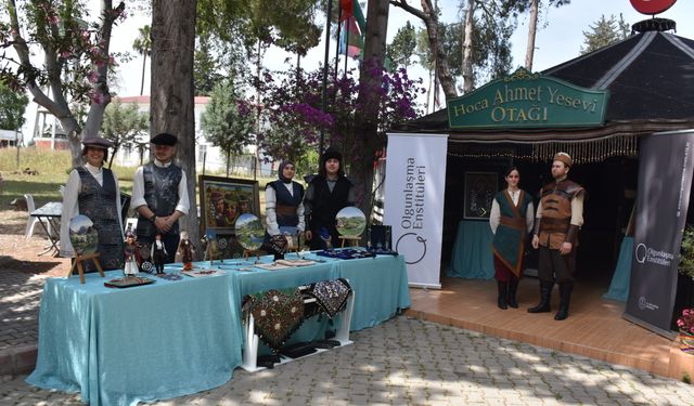 "Söğüt'ten Çukurova'ya Gönül Köprüsü" sergisi açıldı