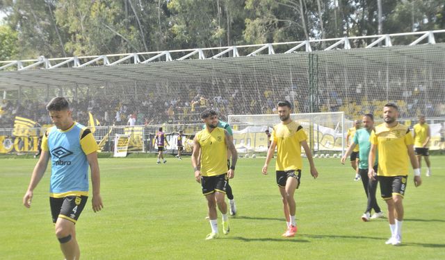 Adana 01 Futbol Kulübü'ne büyük destek