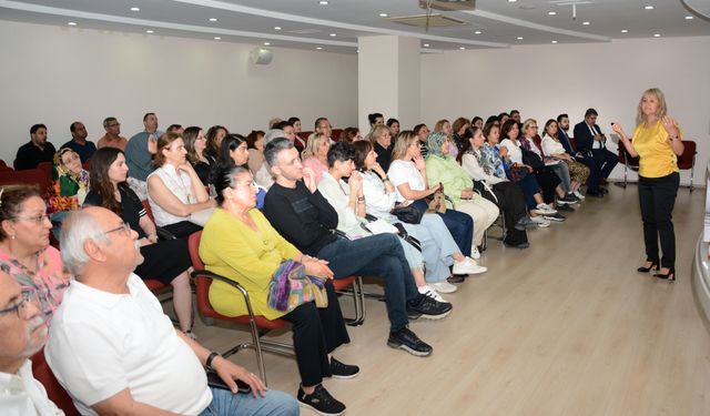 Adana Eczacı Odası’ndan stresle mücadele eğitimi