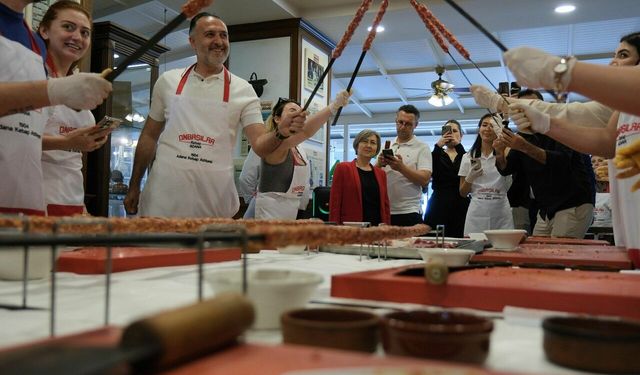 Adana Kebap Atölyesi'nde Azerbaycan rüzgarı