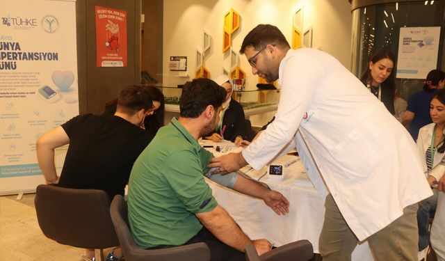 Adana’da Hipertansiyon Günü etkinliği