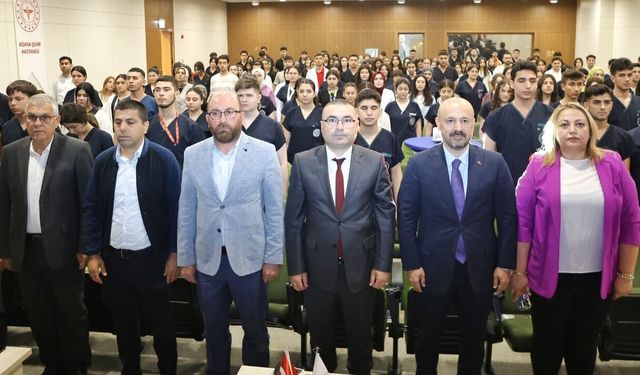 Adana’da genç girişimcilere sağlık sektörü hakkında eğitim verildi