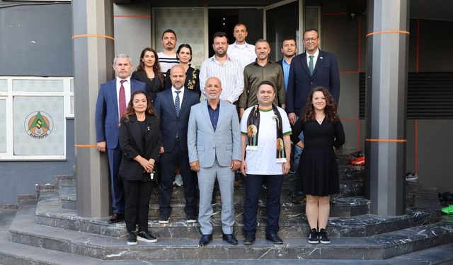 Alanyaspor, ALKÜ ile işbirliği protokolü imzaladı