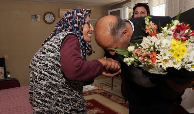 Başkan Demirçalı'dan şehit annelerine "Anneler Günü" ziyareti