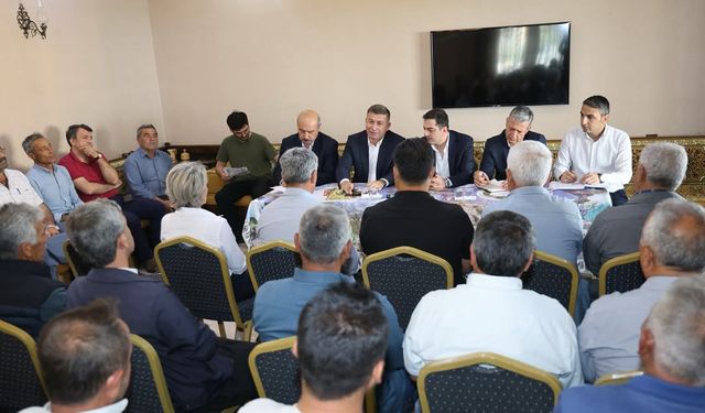 Karaisalı’da mahallelerin sorunları masaya yatırıldı