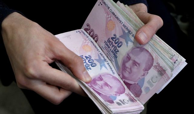 Mayıs ayı yaşlı aylığı ve engelli aylıkları hesaplara yatırılmaya başlandı