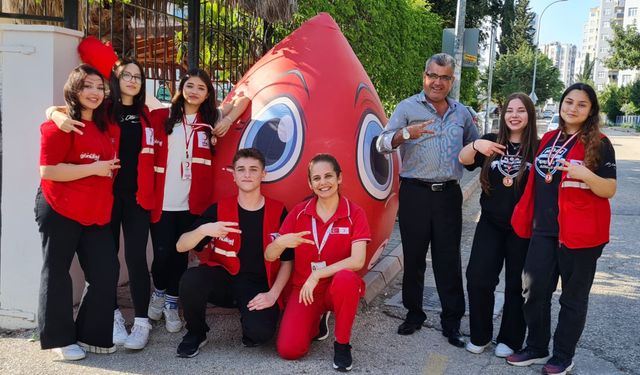 Mehmet Özöncel Anadolu Lisesi’nde kan bağışı kampanyası başarıyla tamamlandı