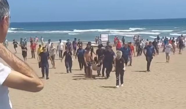 Mersin'de denize giren genç boğularak hayatını kaybetti