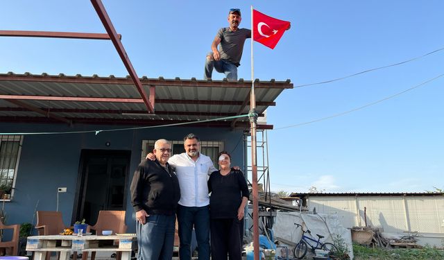 Şehit babasının bayrak değişimi isteği yerine getirildi