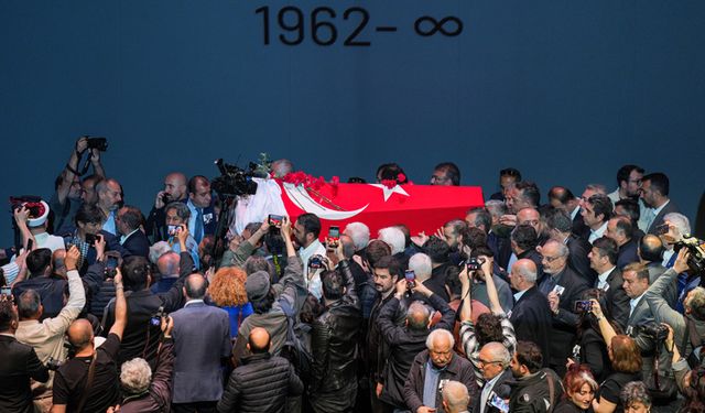 TBMM Başkanvekili Önder için AKM'de anma töreni düzenlendi