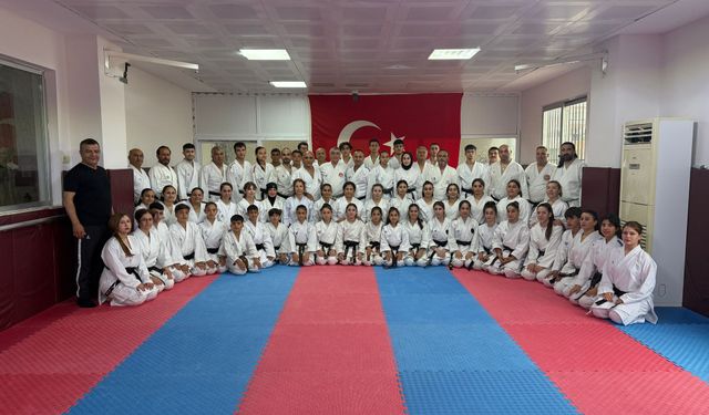 Türk karatesi için Adana'da güç birliği