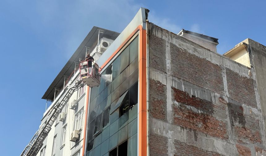 Adana’da alevler söndürüldü, facia kıl payı atlatıldı