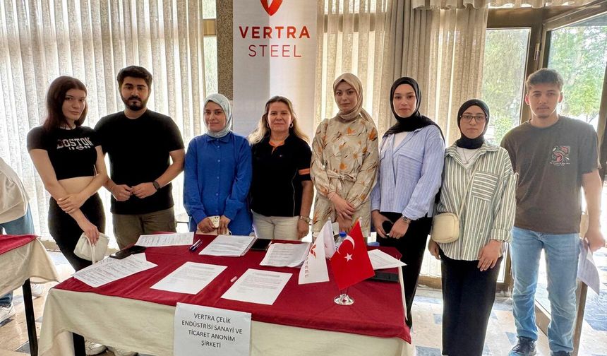 Ceyhan MYO'da Vertra Steel standına yoğun ilgi