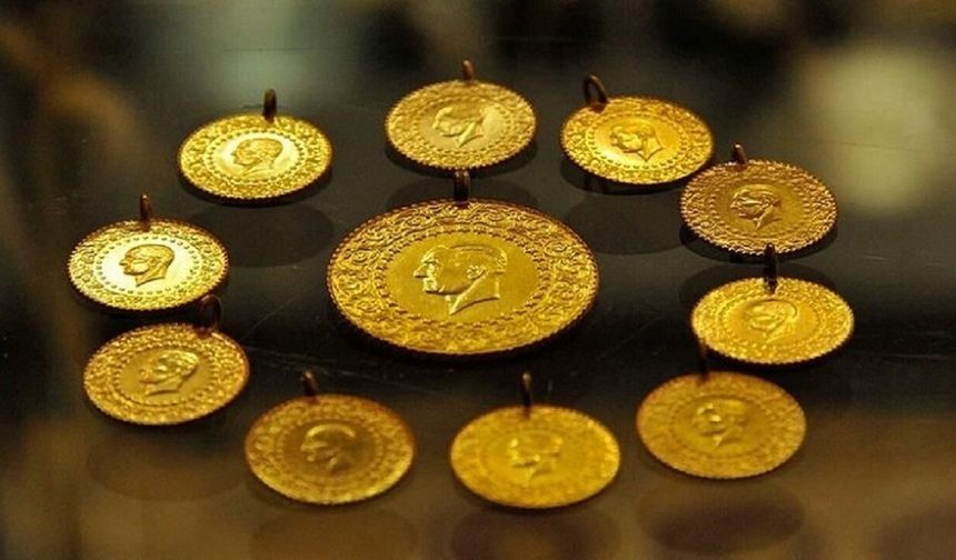 Altın aldı başını gidiyor! 12 Ağustos Çarşamba gram, çeyrek ve Cumhuriyet altını ne kadar? İşte güncel rakamlar...