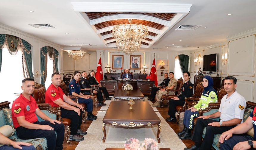 Adana Valisi Köşger, Jandarma Teşkilatını ağırladı