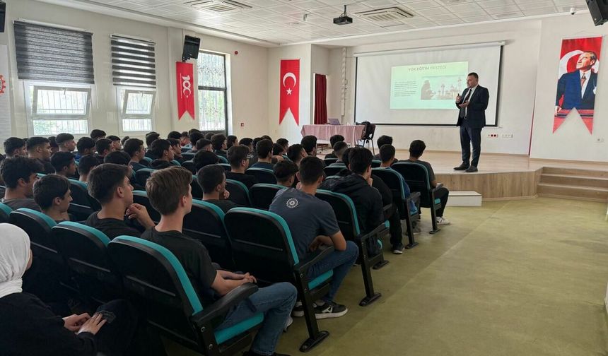 Geleceğin meslek profesyonelleri AOSB’de yetişiyor
