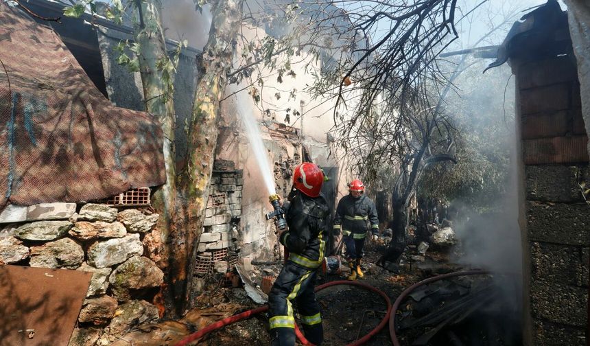 Mangal keyfi facia ile bitti; Mangal demiri odunu yaktı