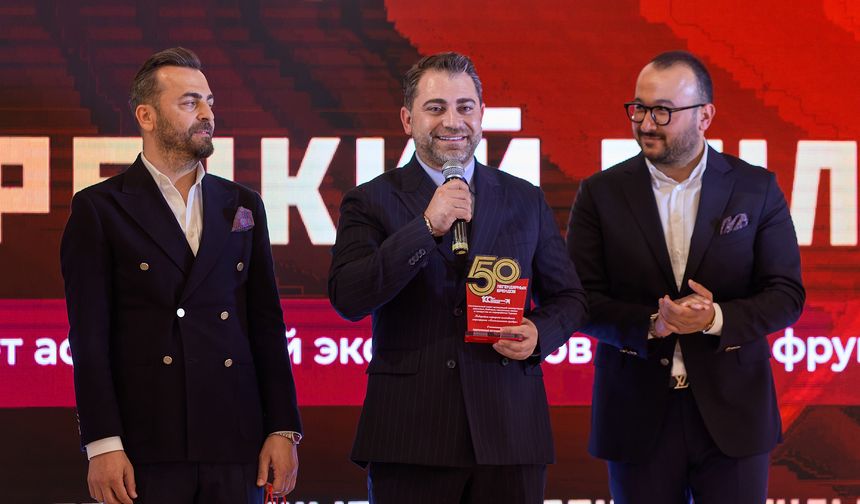 Türk lezzetleri Rusya’da taçlandı: Yaş meyve sebze ve bulgur “Modern Efsane” seçildi