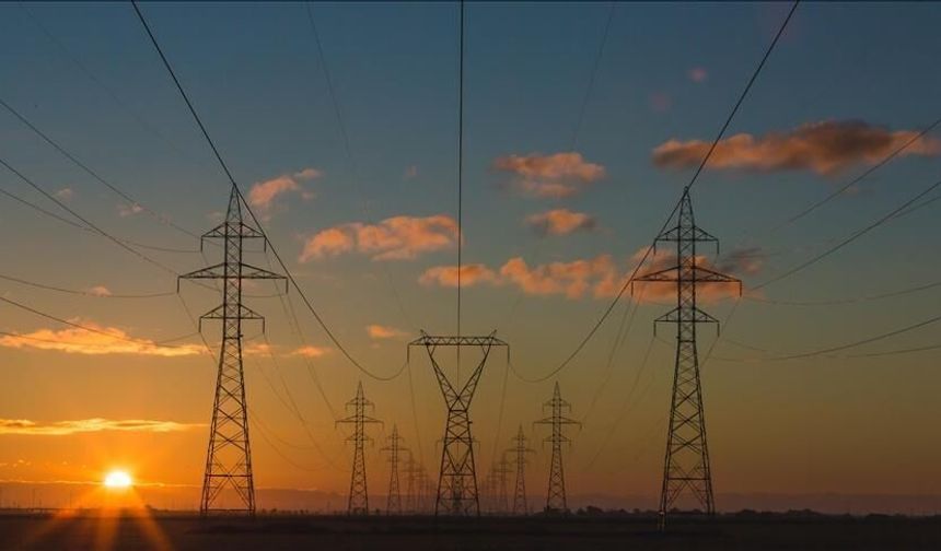 Adana'da pazar günü 5 ilçede elektrik kesintisi! İşte 11 Ekim'de etkilenecek bölgeler