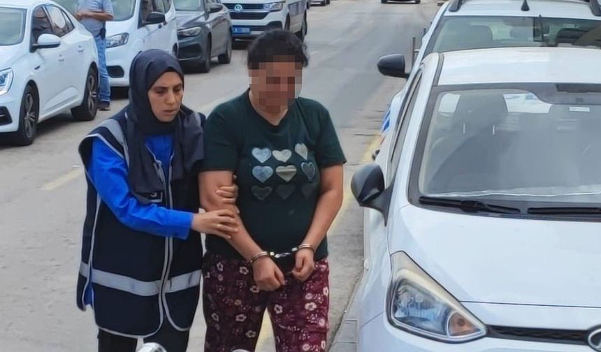 Adana’da Kızını Bıçakla Kovalayan Anne Cezaevine Gönderildi