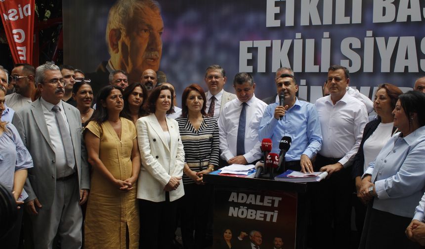 CHP Heyetinden Adana'da Adalet Nöbetine Güçlü Destek
