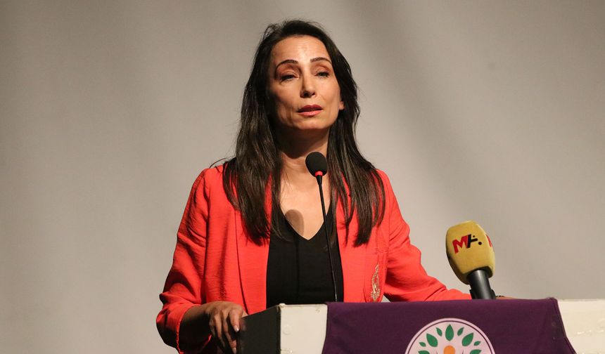 Tülay Hatimoğulları Adana’da Konuştu: “Barış Dışında Yol Yok”