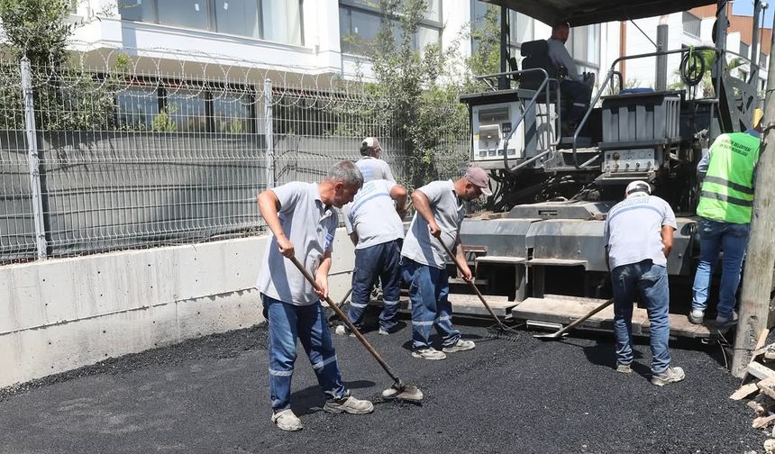 Yüreğir’in Yolları Daha Konforlu Hale Getiriliyor