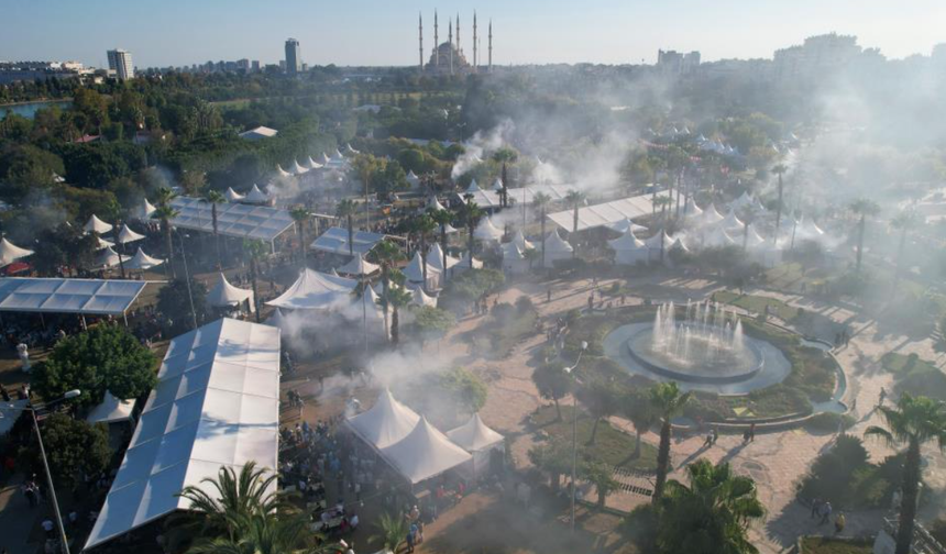 Adana’nın mangal ateşi yeniden yanıyor
