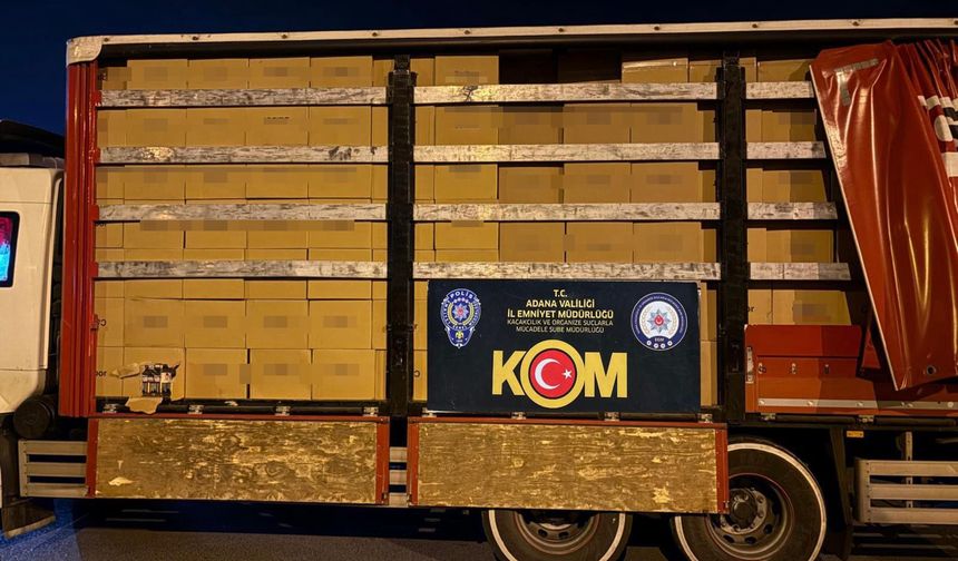 Adana’da 14 milyon kaçak makaron ve 750 kilo nargile tütünü ele geçirildi