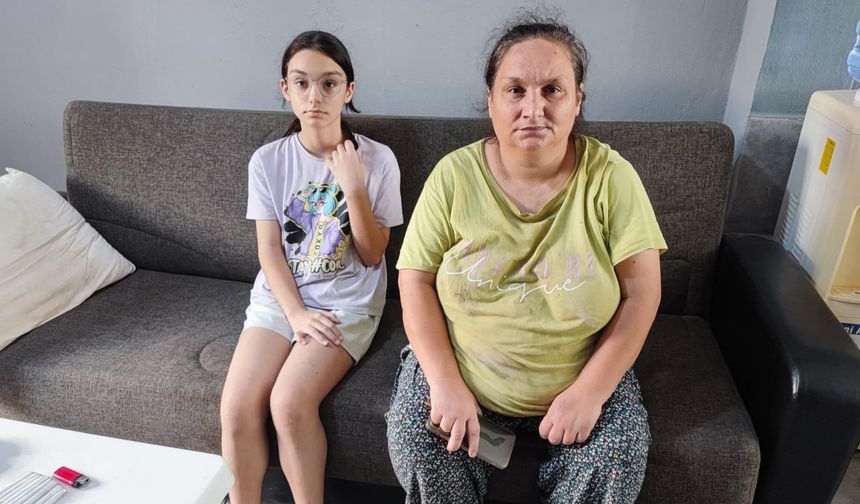 Adana’da evleri yandığı için oto yıkamacıya sığınan anne kız yürekleri dağladı