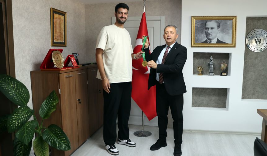 Adanalı milli sporcu Avrupa şampiyonu oldu