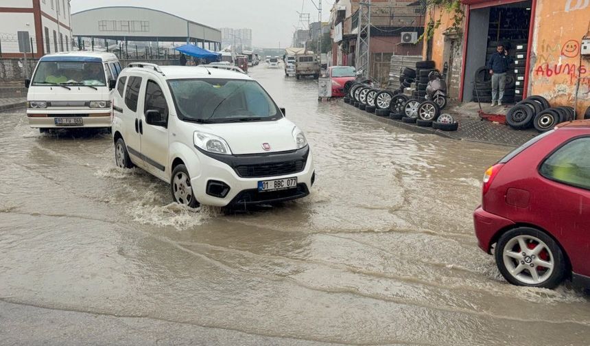 Adana’da yağmur yüzünü gösterdi: Peki yağış ne zamana kadar sürecek?