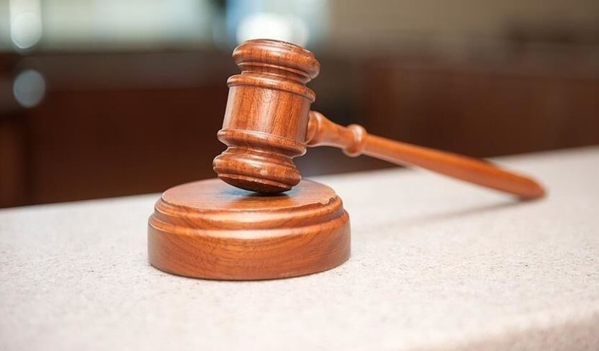 Adana’da kitapta uyuşturucu iddiası: 2 sanık hakim karşısında