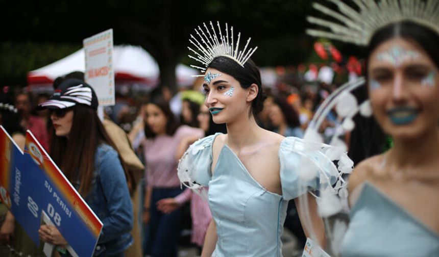 Baharın En Renkli Festivali Adana’da Sizi Bekliyor!