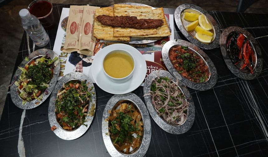 Adana kebabı ve salata ikilisi "glutatyon" seviyesini artırıyor