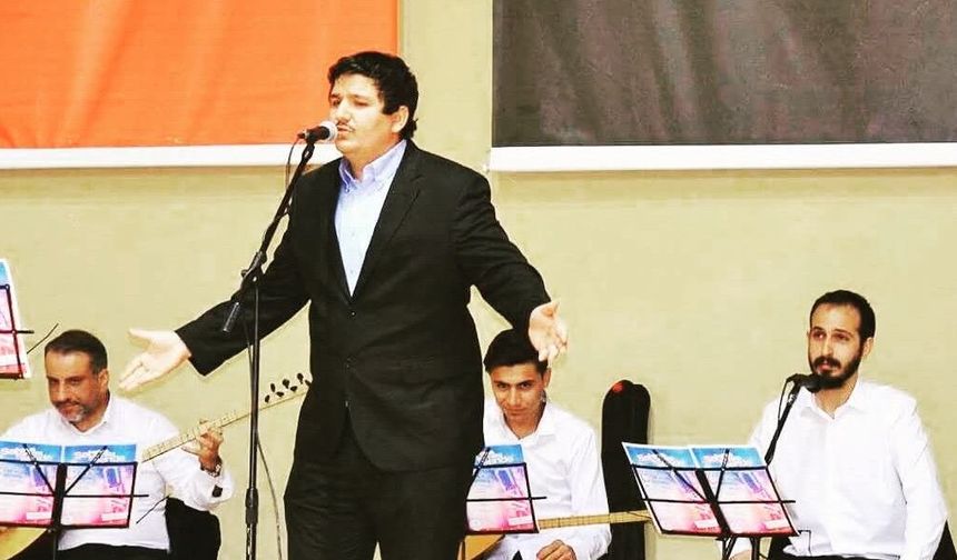 Adanalı Çağdaş Kurudere, "O Ses Kim?" yarışmasında yarı finalde