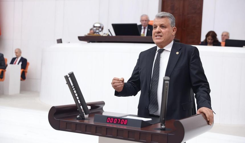 Ayhan Barut: “Liderimiz Özgür Özel’in yanındayız”