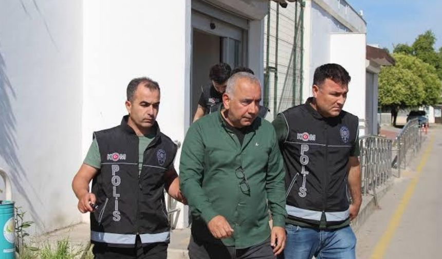 Celal Tekin: "Oya Tekin, olayın hiçbir yerinde değildir"