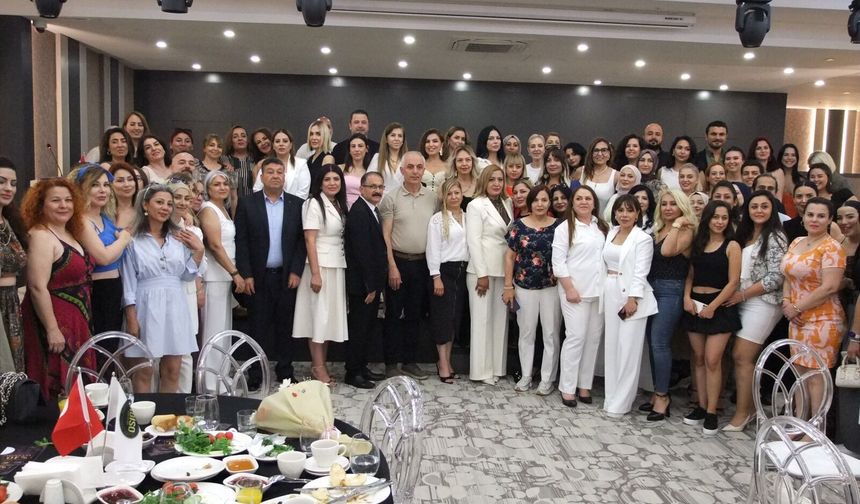 Adana güzellik merkezi esnaf odası üyeleri ilk kez bir araya geldi