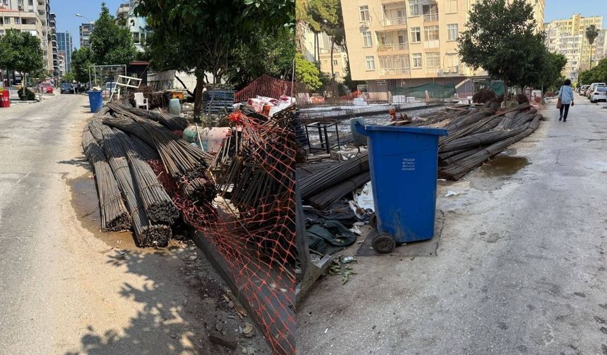 Kurtuluş Mahallesi’nde inşaat isyanı: Vatandaş yürüyemiyor
