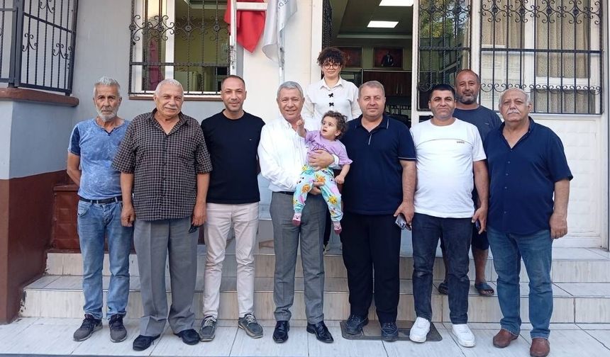 Orhan Sümer mahalle muhtarları ve vatandaşlarla buluştu