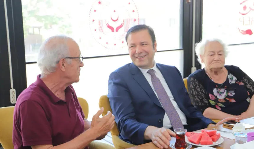 Vali Yardımcısı Erkaya Aktif Yaşam Merkezi’ni Ziyaret Etti