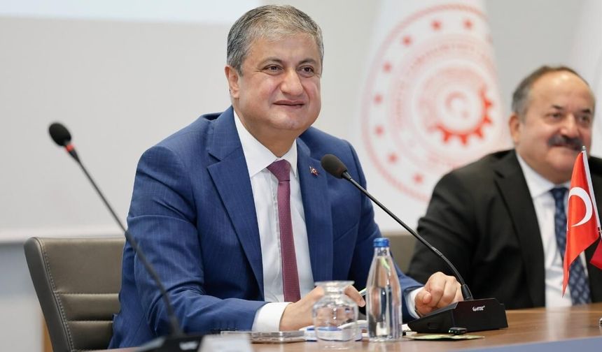 Vali Yavuz, Seyhan ilçesindeki muhtarlarla toplantı yaptı