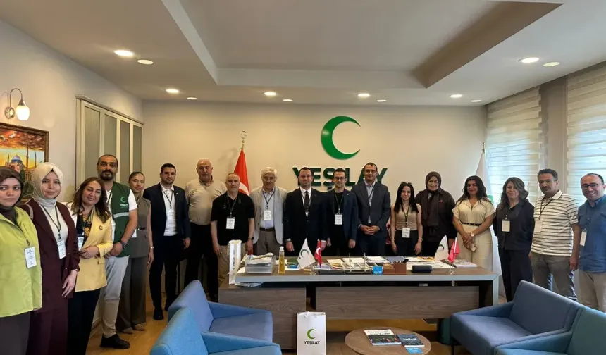Yeşilay şubeleri bağımlılıkla mücadele için Adana'da buluştu